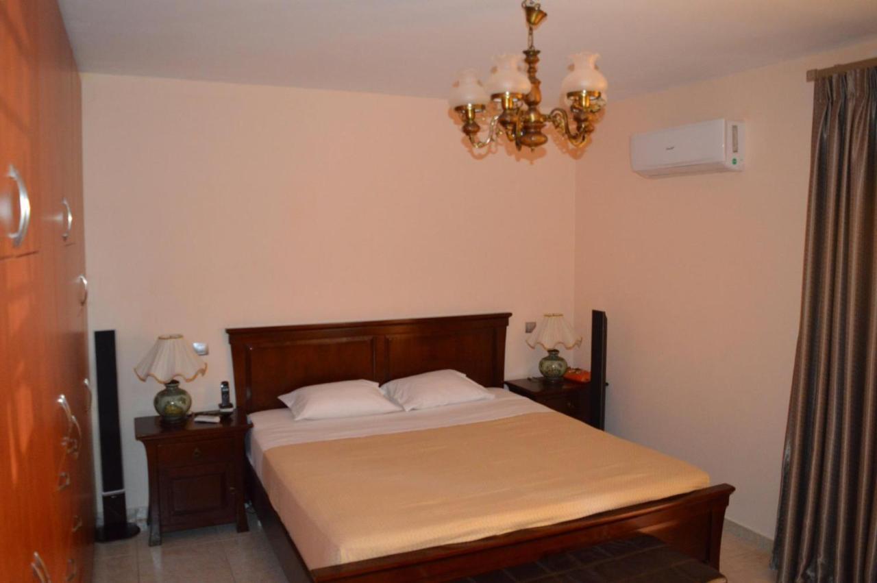Villa Avatos - Near To The Port Of Rafina And The Airport Of Athens Agios Spyridon  ภายนอก รูปภาพ